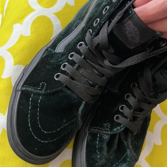 NWOT VANS HI Velvet Green Black unisex sneakers - Picture 8 of 11